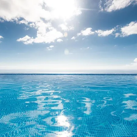 Blue Sea Tower Luxury Guest With Private Heated Pools