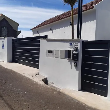 Blue Sea Tower Luxury Guest With Private Heated Pools Villa Fajã da Ovelha